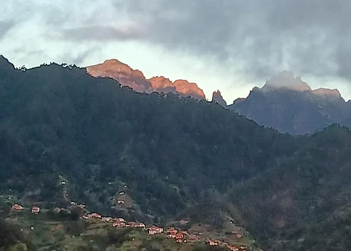 House Luís Ornelas * Faja do Mar